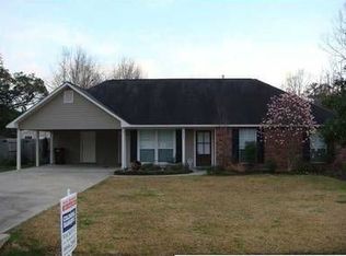 9170 Paris Ave, Denham Springs, LA 70706