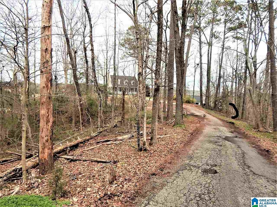 1st image of 513 Black River Dr