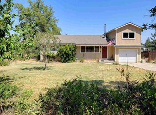 417 Dewitt Park Rd, Yreka, CA 96097