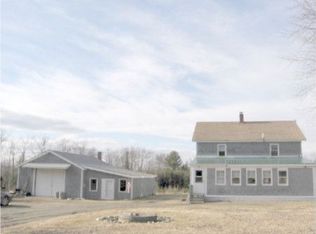 574 Canaan Rd, Skowhegan, ME 04976