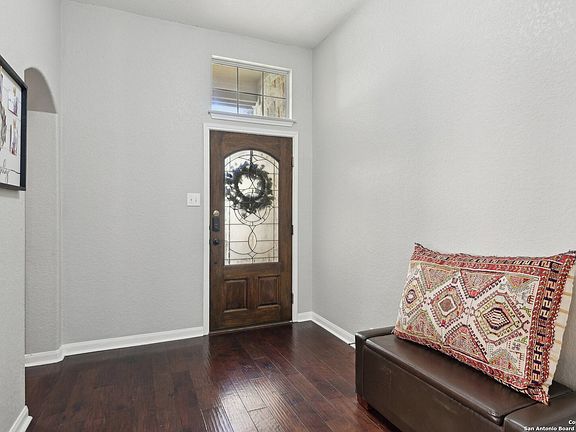 3rd image of 3235 Briscoe