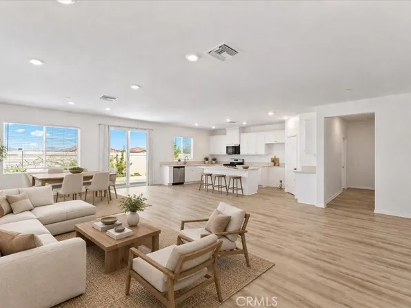 7561 Baerss Rd, Riverside, CA 92507
