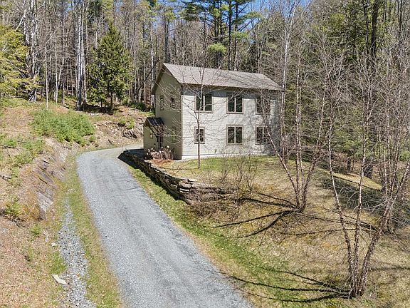 4th image of 207 Hartness Way