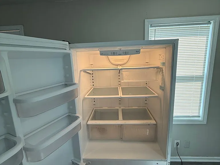 437 Wildwood Ave — Photo 7
