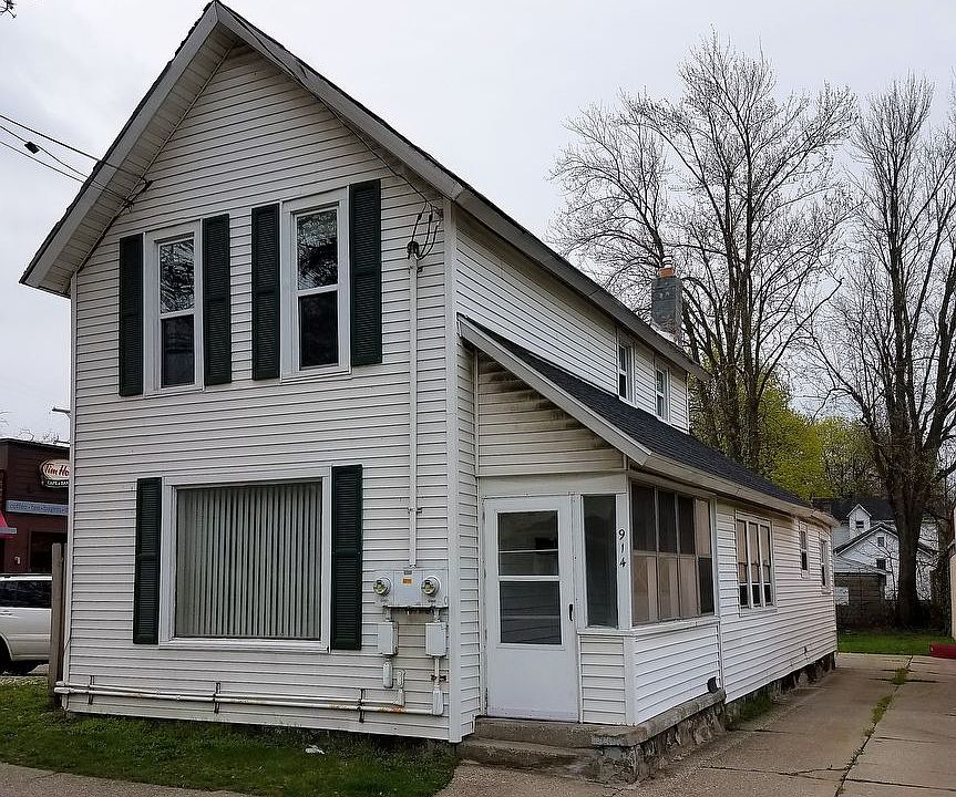 1st image of 914 W Fulton St #(1)