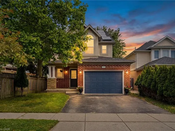 128 Houghton St, Cambridge, ON N3C 4L3