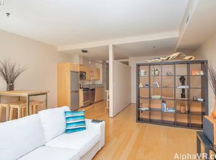 1221 SW 10th Ave #211, Portland, OR 97201