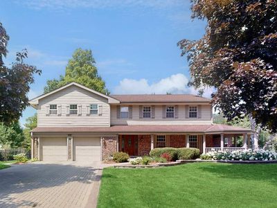 1220 N Kennicott Blvd, Arlington Heights, IL, 60004