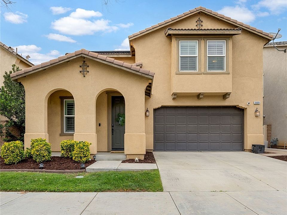 1st image of 3009 E Arbor Ln