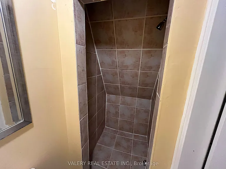 1113 Davenport Rd #2 — Photo 10