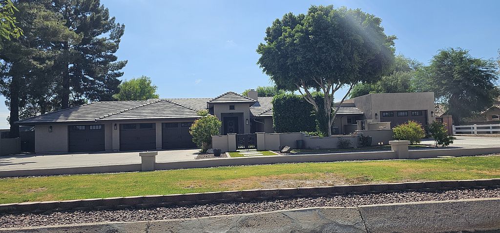 668 N Bullmoose Dr - Property Image