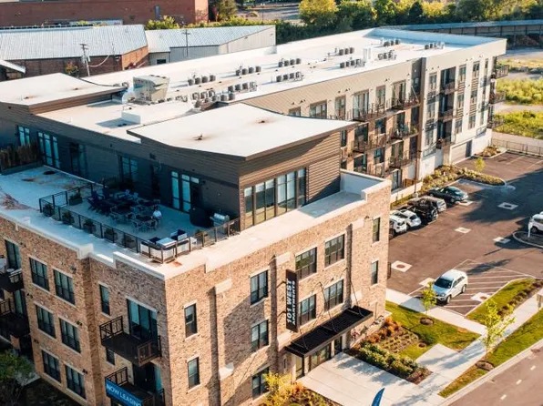 HIGHPOINT Barrington