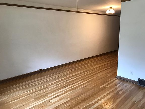 Living Room To Hall
