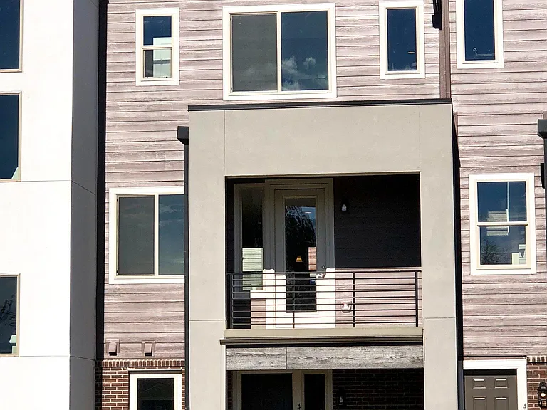 4180 E Warren Ave — Photo 19