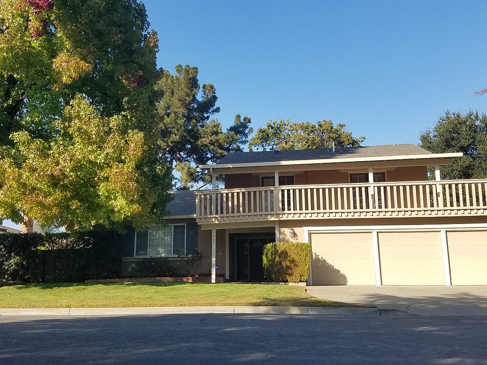 1st image of 19631 Somerville Dr