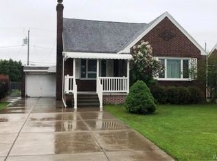 93 Tudor Rd, Cheektowaga, NY 14215