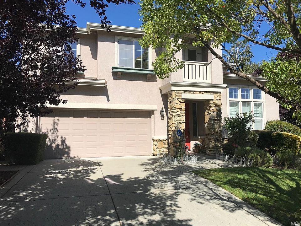 1st image of 80 Pinheiro Cir