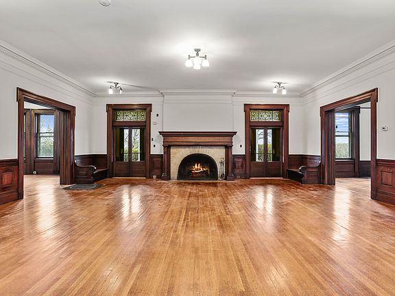 Living Room with Fireplace