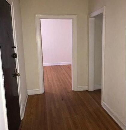 3rd image of 1252 W Albion Ave APT 1N