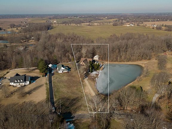 2nd image of 1053 Lett Houser Rd