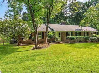 114 Locke Ln, Mauldin, SC 29662