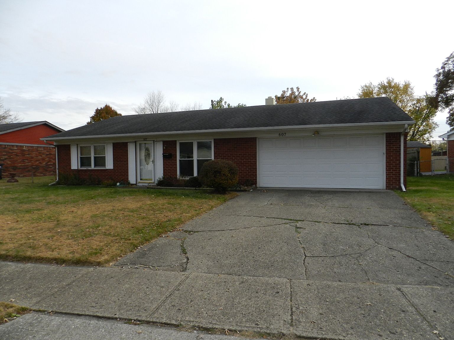 607 Redfern Dr, Beech Grove, IN 46107 Zillow