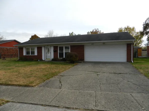 607 Redfern Dr, Beech Grove, IN 46107