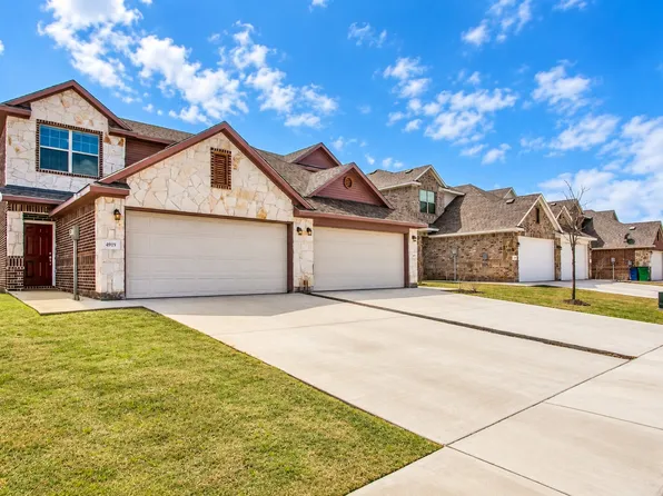 4917-4919 Sanger Circle Dr, Sanger, TX 76266