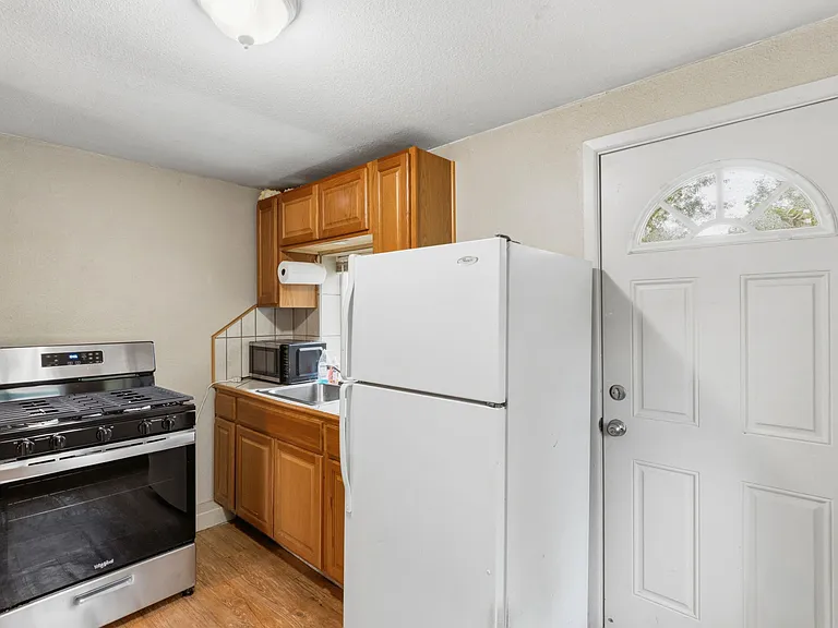 303 N Santa Fe Ave #6 — Photo 18