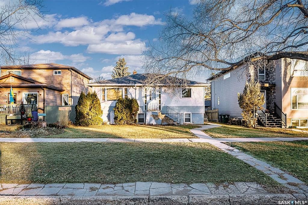233 Taylor St E, Saskatoon, SK S7H 1V2 Zillow
