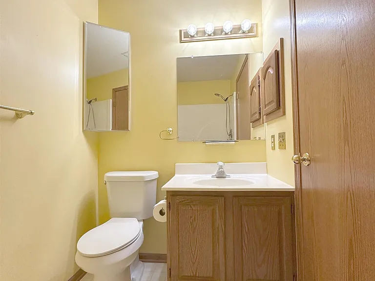 4114 N 7th St — Photo 33
