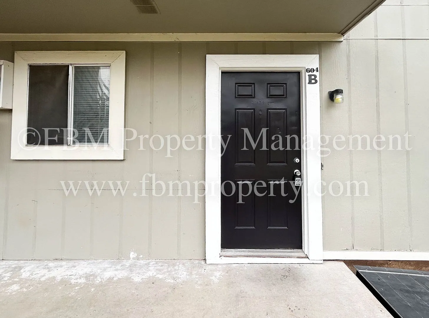 604 Walter Stephenson Rd, Unit B - 2 Bedroom, 1 Bathroom Apartment Home in Midlothian, TX! $500 O... — Photo 3