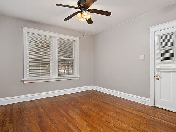 3rd image of 4535 Cleveland Ave #1E