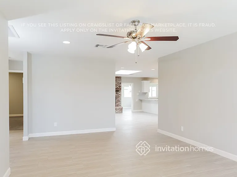 2047 E Cornell Dr — Photo 5