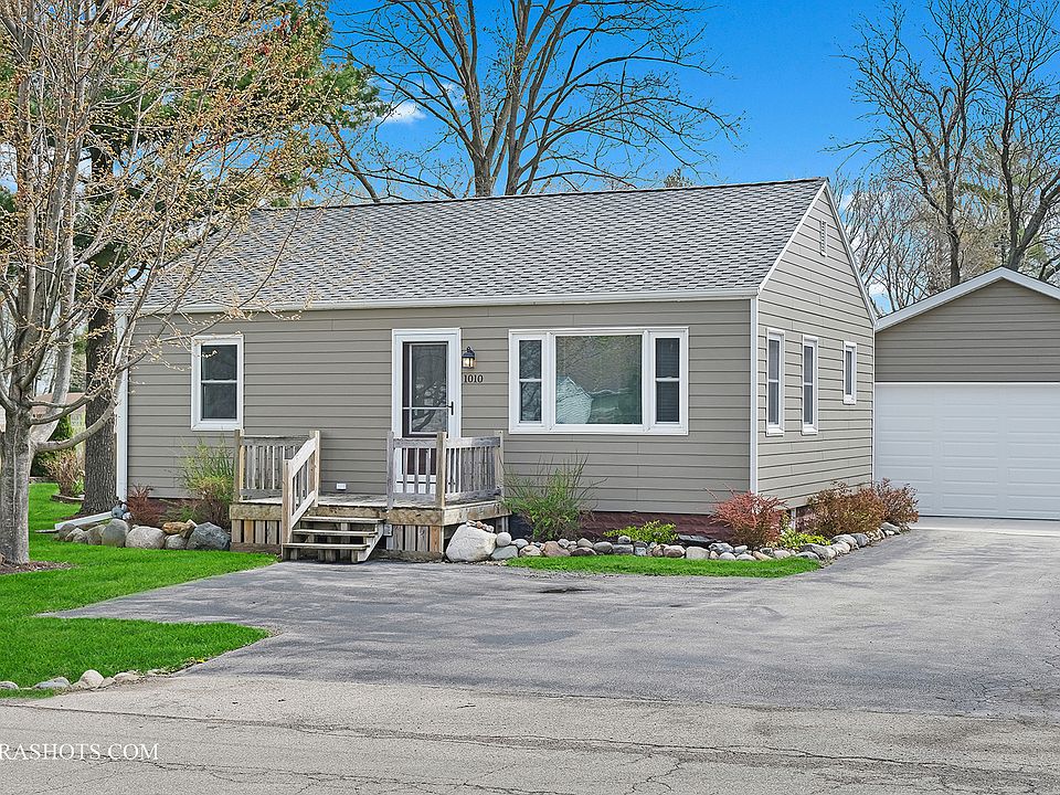 1010 White Ln, Ottawa, IL 61350 Zillow