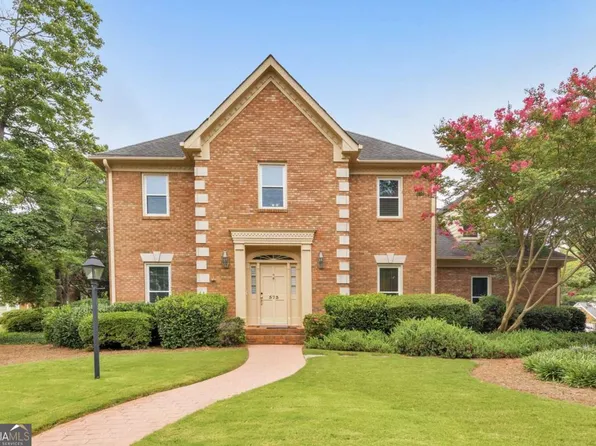 573 N Palisades Cir SE, Marietta, GA 30067