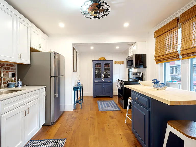 101 Mount Carmel Way — Photo 8