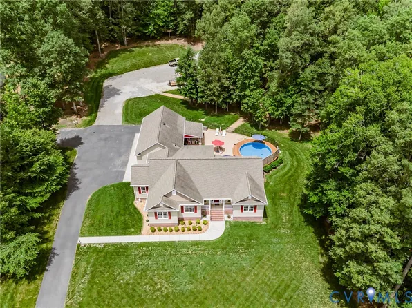 8040 N Courthouse Rd, New Kent, VA 23124