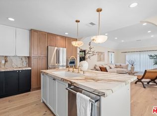 177 S Gardner St, Los Angeles, CA 90036