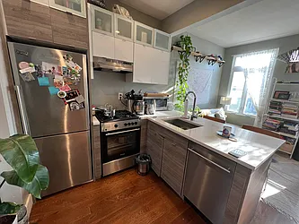 Rented by Delmark Realty LLC