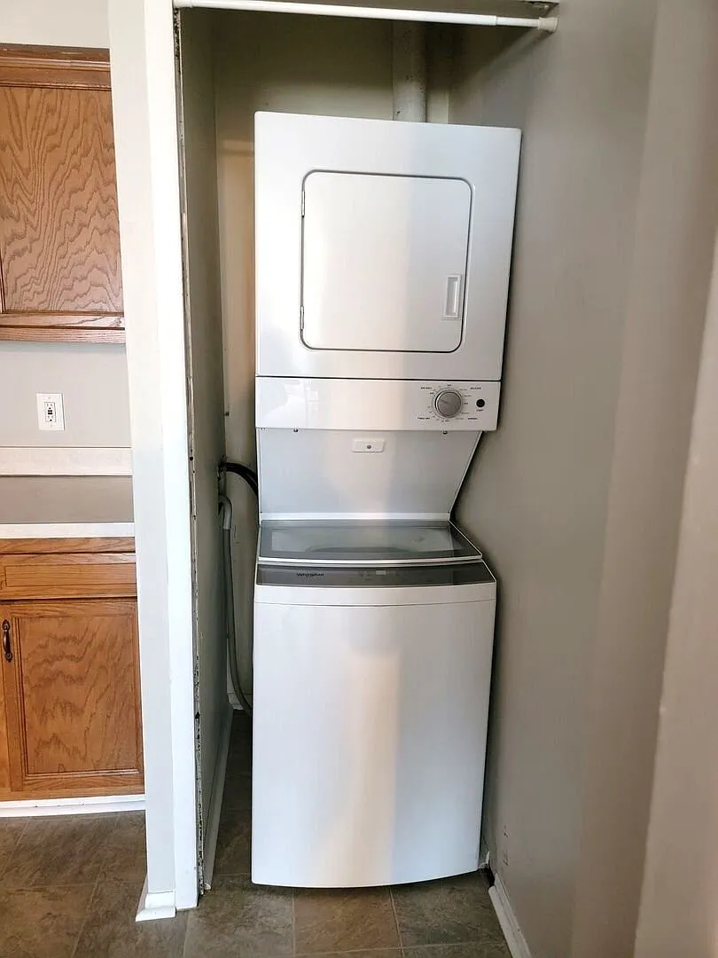 Charming unit in a quiet neighborhood — Photo 4