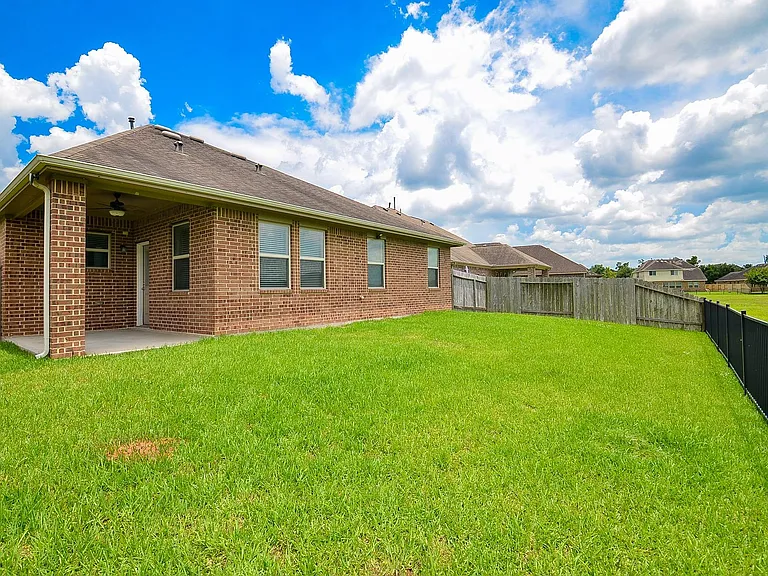2227 Leonetti Ln — Photo 44