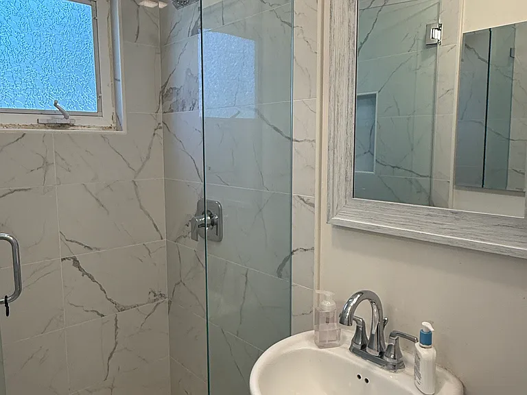 1067 Belvedere Ln — Photo 14