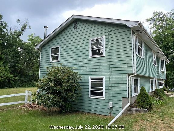 2nd image of 17 Bradford Ct