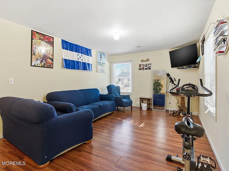 21 Potomac Ct — Photo 6