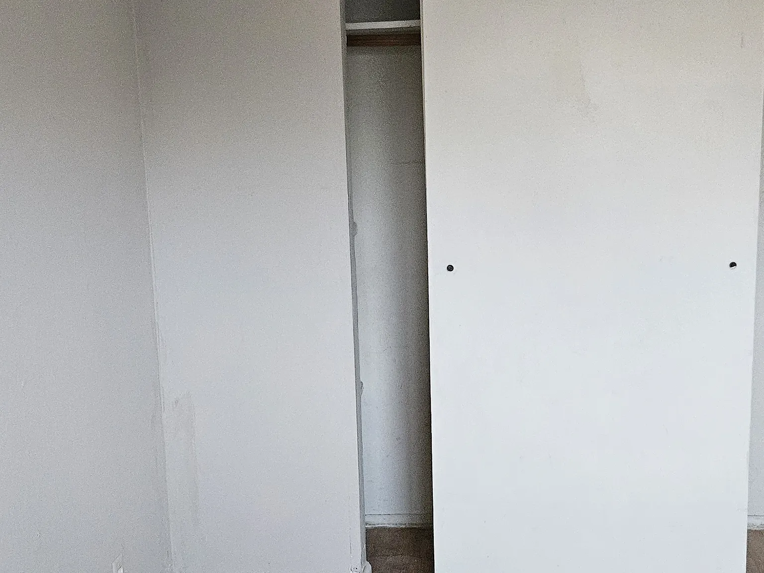 2 bed, 800 sqft, $2,250 — Photo 3