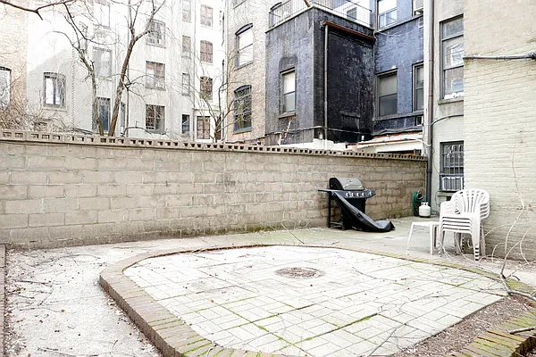 Rented by JK Dansar Corp | media 17