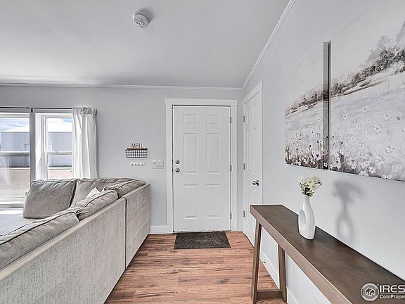 5th image of 345 Logan Ave