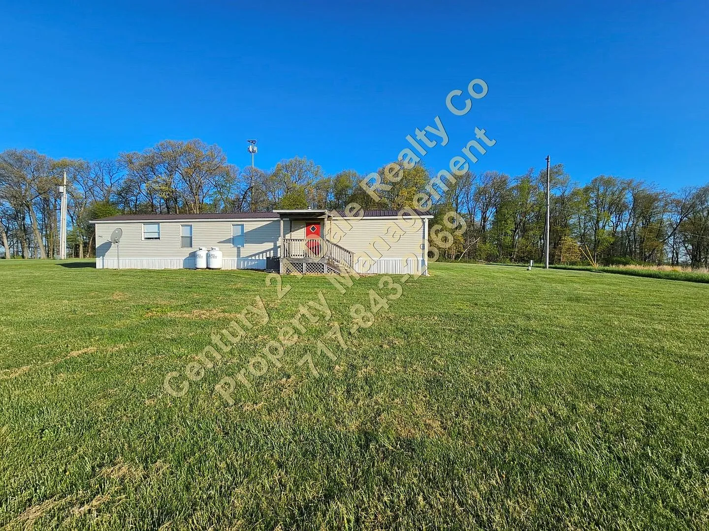 2 Bedroom in Red Lion School District — Photo 3