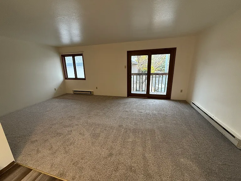 5208 Sunset Dr — Photo 2